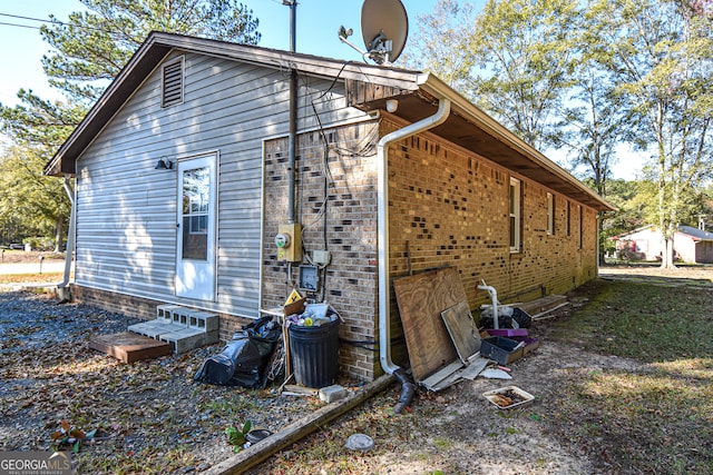 view of side of property