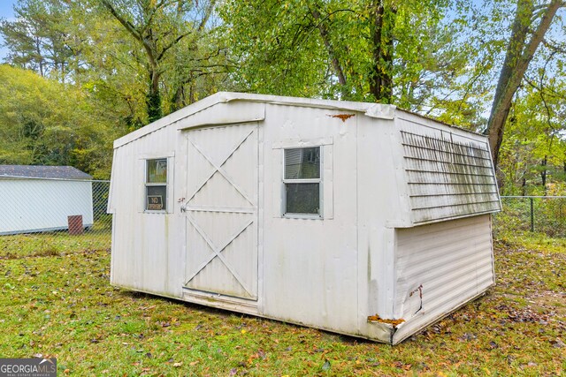 view of outbuilding