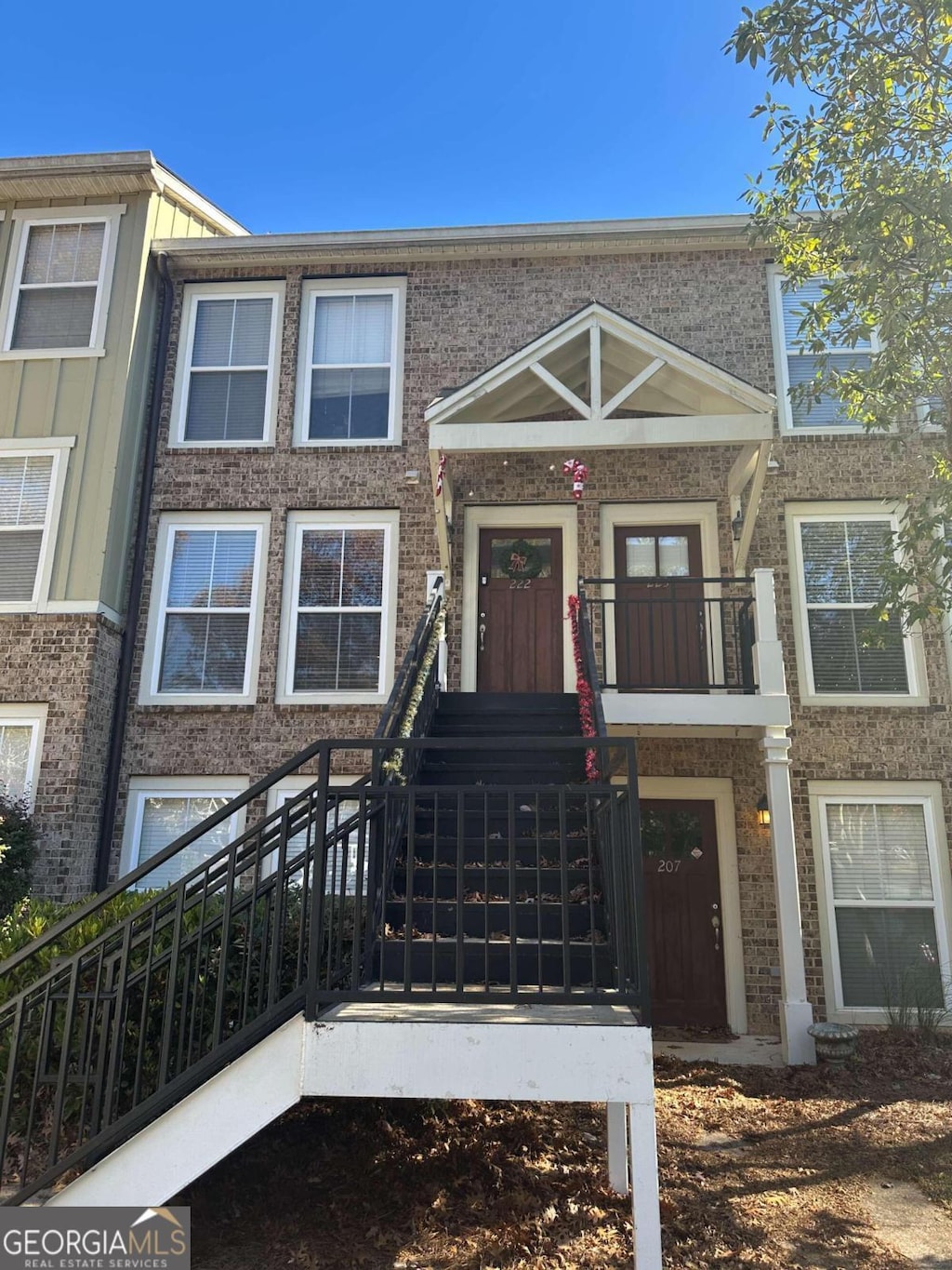 view of townhome / multi-family property