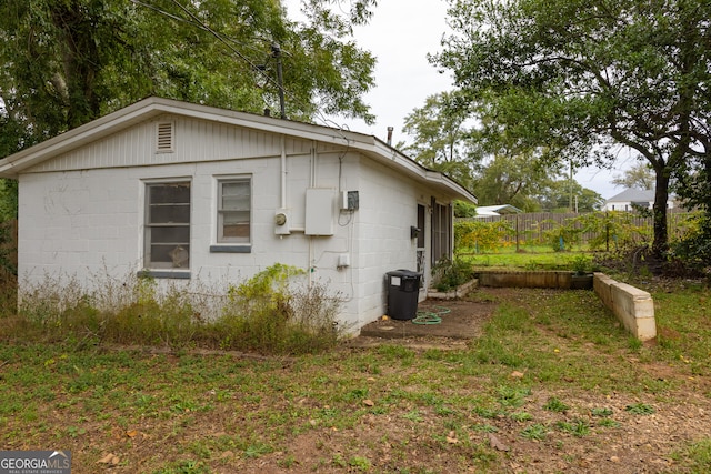 view of side of home