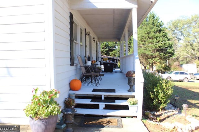 view of patio with covered porch