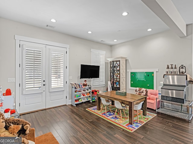 rec room featuring dark hardwood / wood-style floors