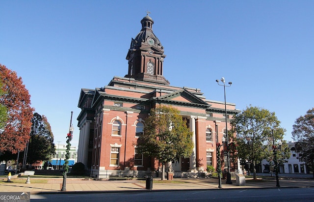 view of building exterior