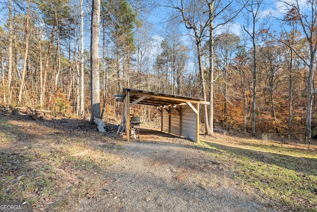 view of outdoor structure featuring a carport