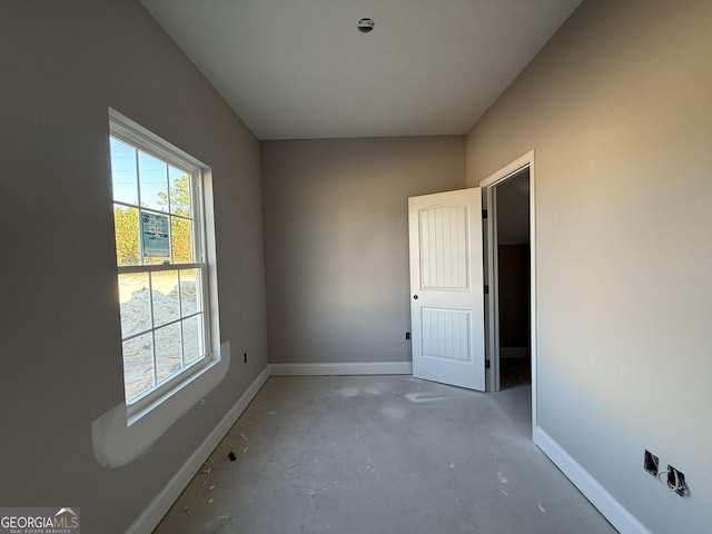 empty room featuring concrete floors