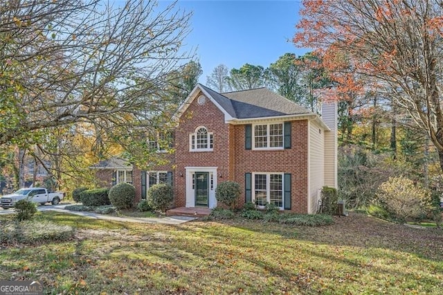 view of front of house with a front yard