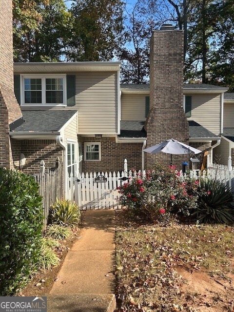 view of front of home