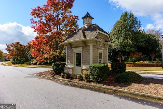 view of side of property