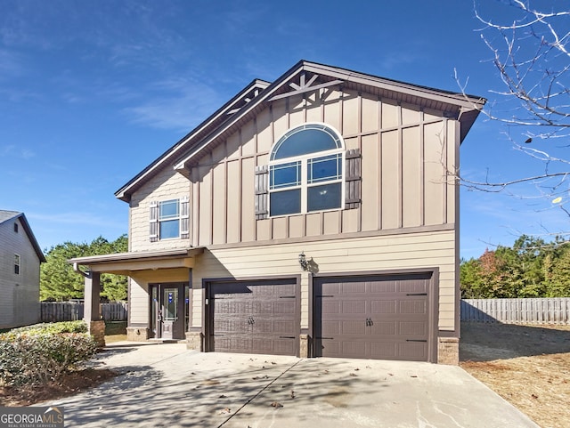 view of front of home featuring a garage