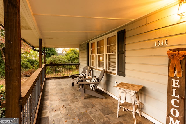 exterior space with a porch