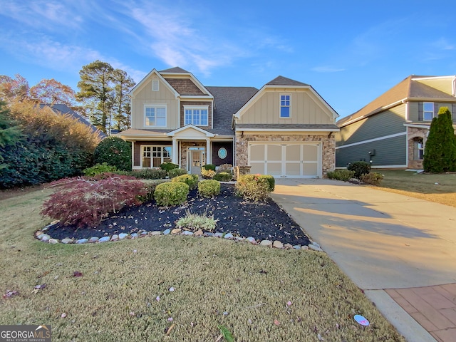 craftsman house with a front lawn