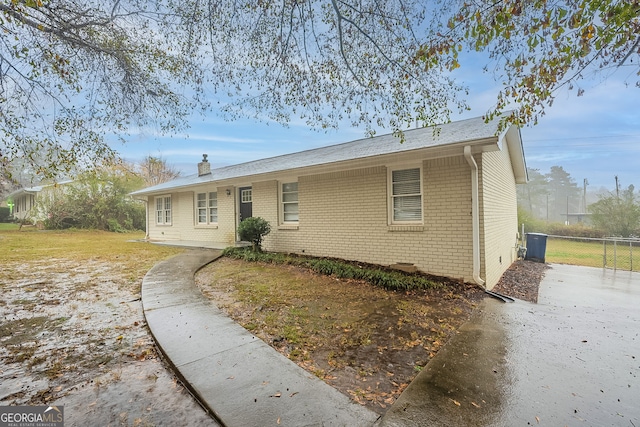 view of front of property