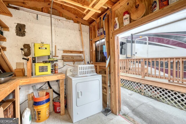 storage area with washer / dryer