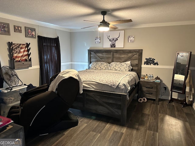 bedroom featuring a textured ceiling, ceiling fan, and dark wood-type flooring