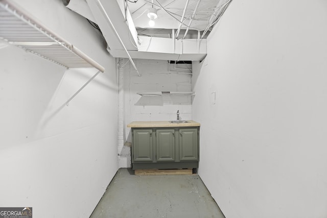 basement with sink