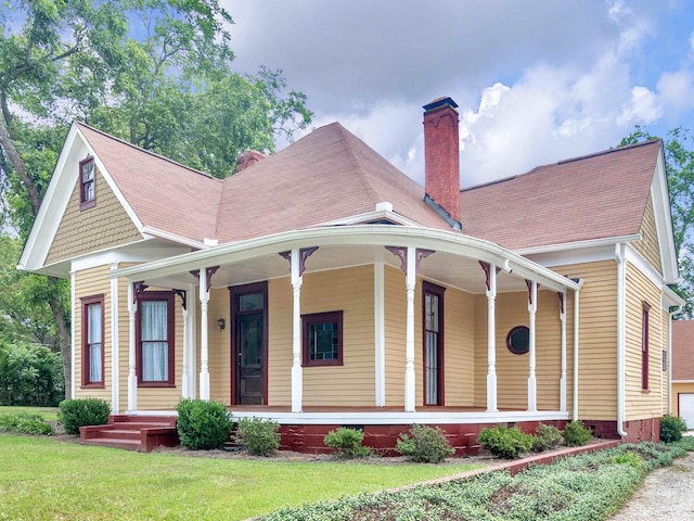 view of front of property with covered porch