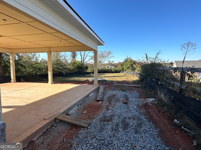 view of yard with a patio area