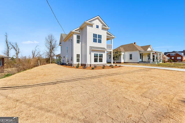 view of front of property featuring board and batten siding