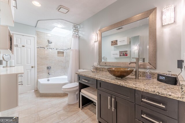 111 Swanton Hill Ct, Decatur, GA 30030 - bathroom with visible vents, toilet, shower / bath combo with shower curtain, and vanity