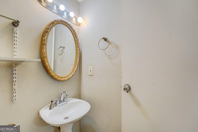 5267 Tasman Trl, Lithonia, GA 30038 - bathroom with a sink