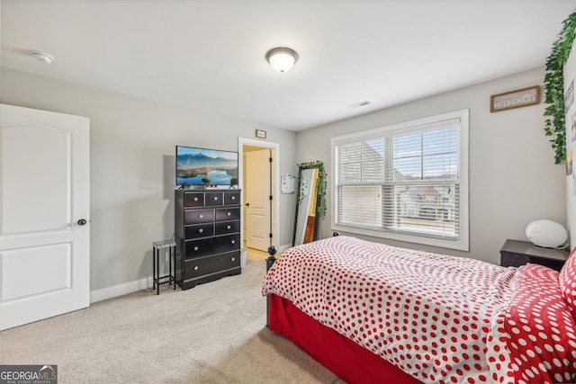 view of carpeted bedroom