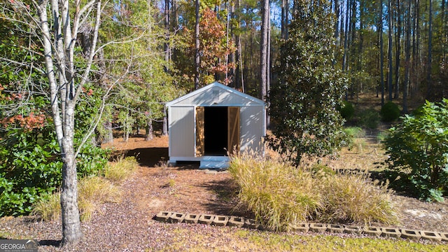 view of outbuilding