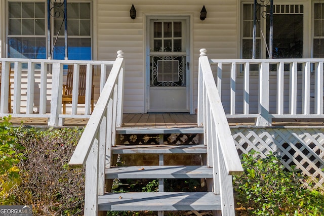 view of property entrance