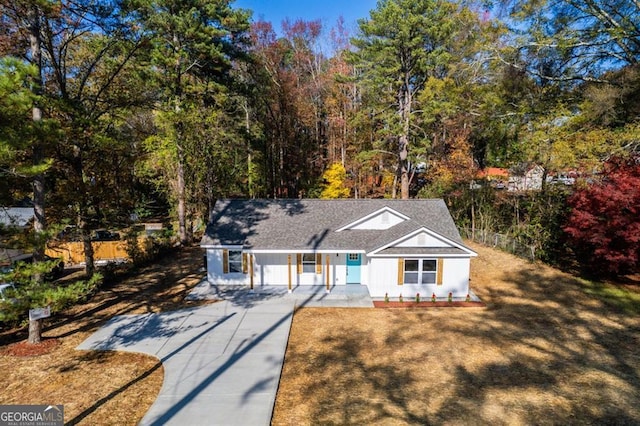 view of front of home featuring a porch