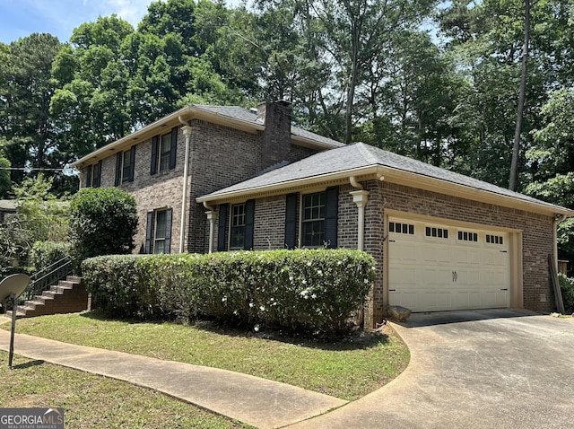 view of front facade with a garage