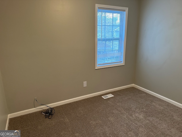 empty room with carpet