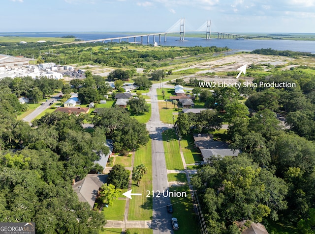 bird's eye view with a water view