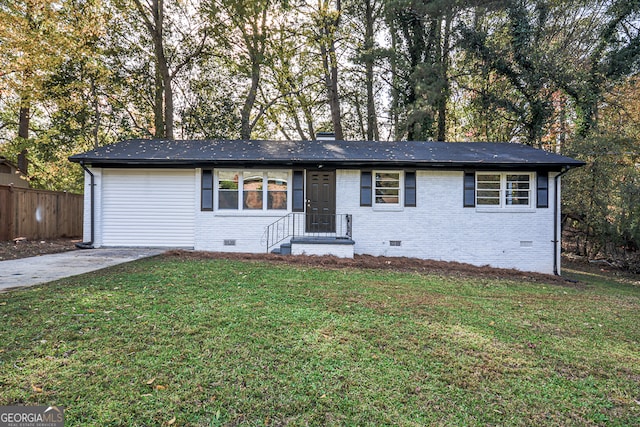 ranch-style house with a front yard