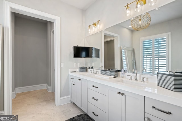 bathroom with vanity