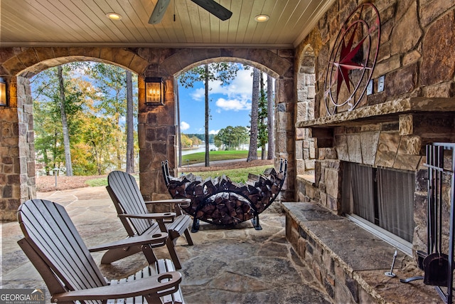 view of patio with ceiling fan