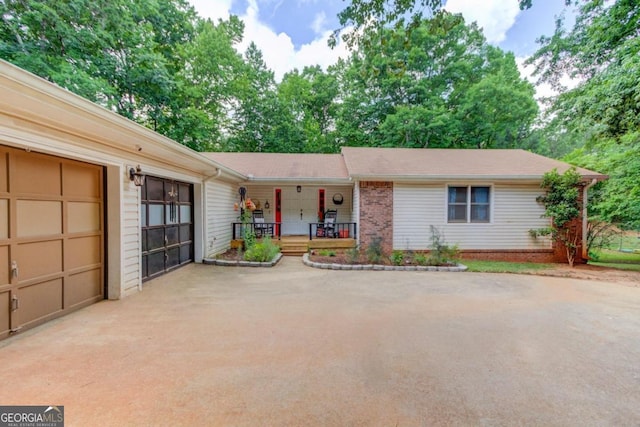 Listing photo 2 for 322 Kibbee Rd, Mcdonough GA 30252