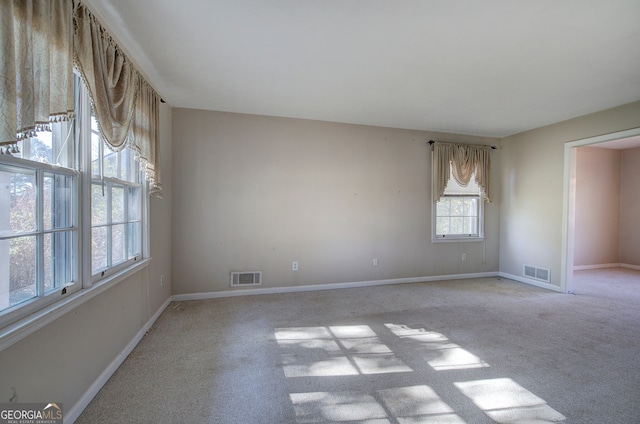 view of carpeted spare room