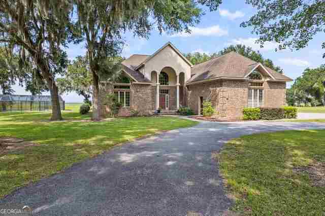 3917 Harris Neck Rd NE, Townsend, GA 31331 - view of front of property with driveway
