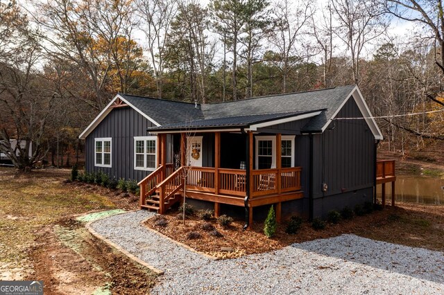 view of front of home with a porch