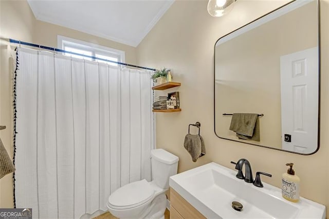 bathroom featuring toilet, curtained shower, lofted ceiling, and vanity