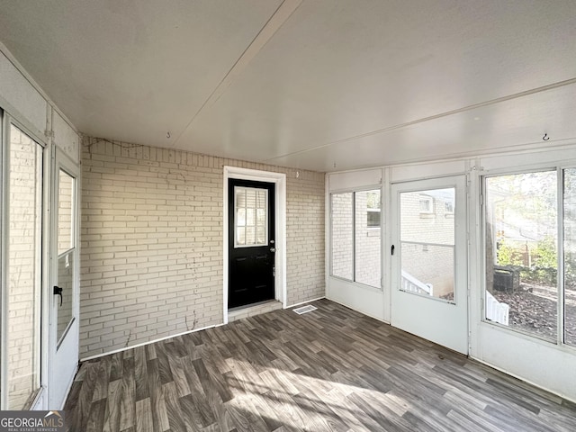 view of unfurnished sunroom