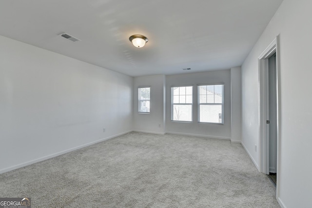 view of carpeted spare room