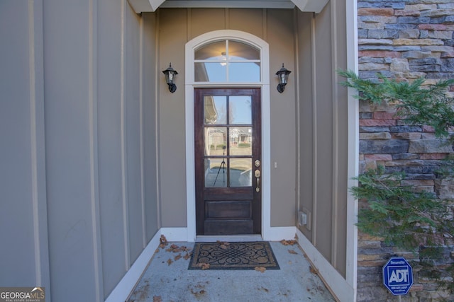 view of property entrance