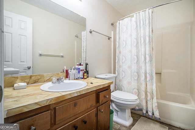 full bathroom featuring vanity, shower / bathtub combination with curtain, a textured ceiling, and toilet