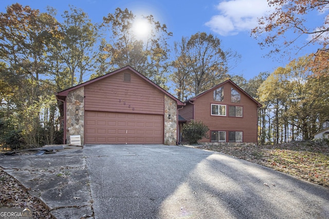 view of front of home featuring a garage