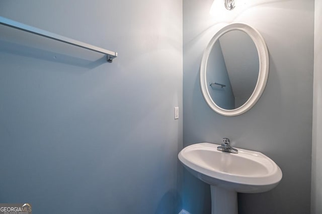bathroom with sink