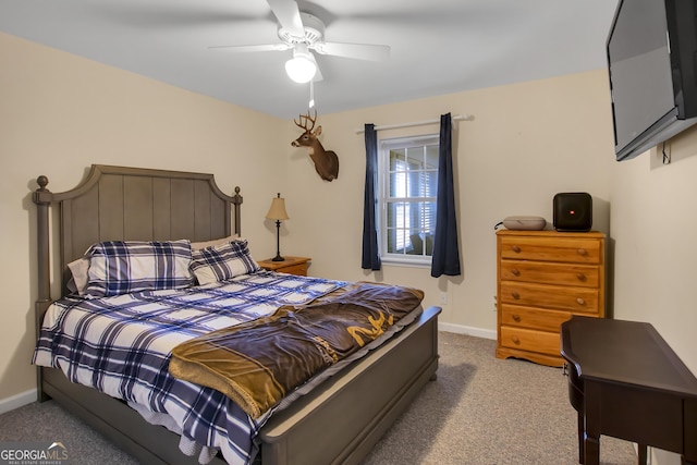 bedroom featuring carpet and ceiling fan