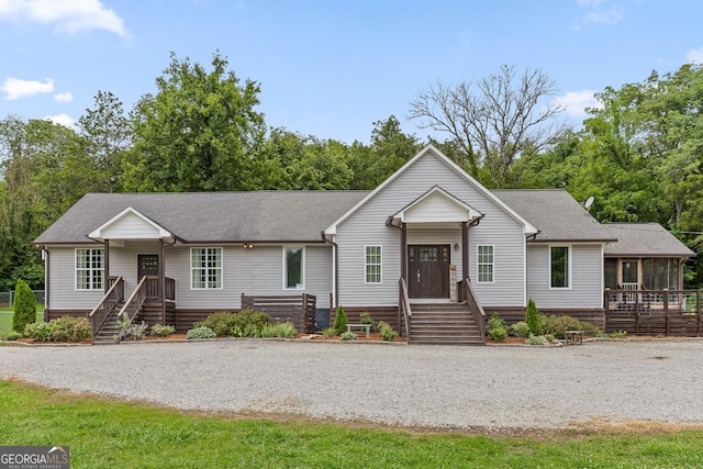 view of front of property