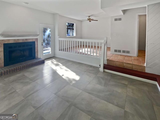 unfurnished bedroom featuring ceiling fan