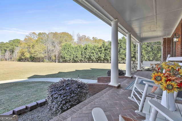 view of patio featuring covered porch