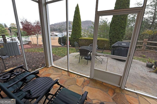 view of sunroom / solarium